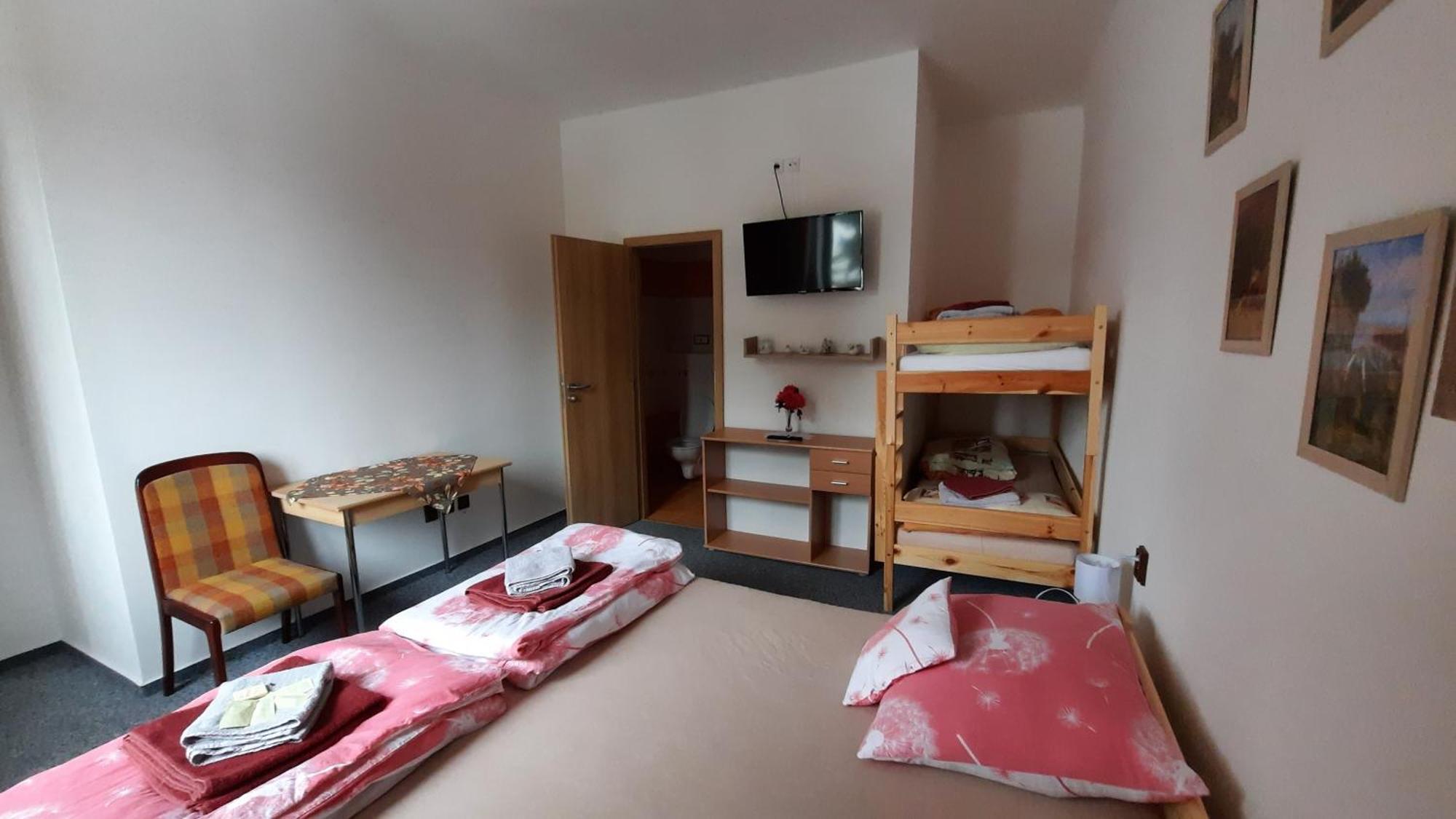 Penzion U Statku Lodherov Zimmer foto